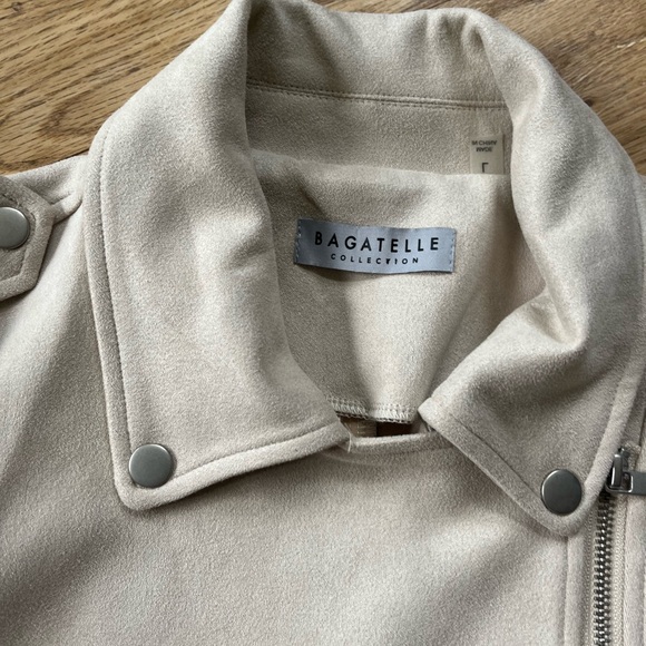 Bagatelle collection woman’s size large polyester/spandex cream colored jacket - Picture 3 of 9